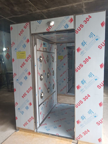 風淋室操作流程及注意事項